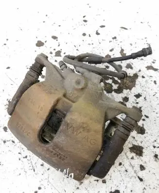 Volkswagen Golf VII Front brake caliper
