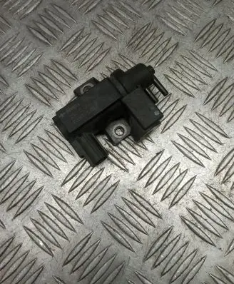 Toyota Corolla Verso AR10 Turbo solenoid valve 258190R011 70051308