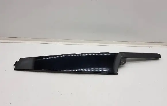 Jaguar I-Pace Front door glass trim molding J9D320554A