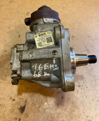 Citroen C3 Fuel injection high pressure pump 0445010516 9688499680