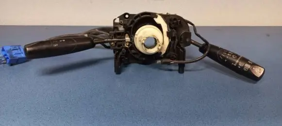 Mazda 626 Indicator stalk 172050