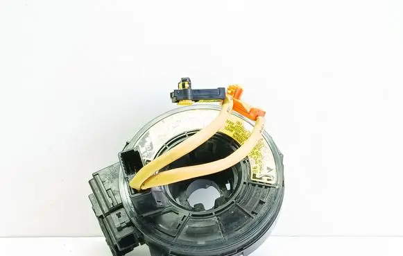 Toyota Avensis T250 Airbag slip ring squib (SRS ring) 3TJ0199