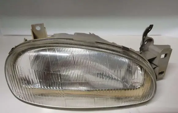 Mazda 121 Headlight/headlamp
