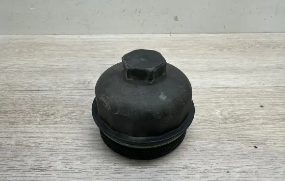 Porsche Panamera (970) Oil filter cover 94810702200 0PB115403
