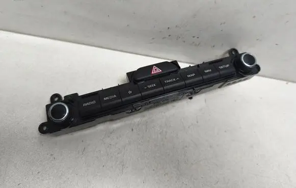 KIA Sportage Head unit multimedia control D996568020