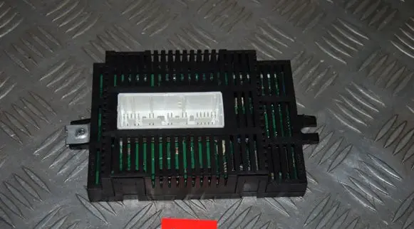 BMW 5 E60 E61 Light module LCM 6943287