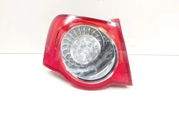 Volkswagen PASSAT B6 Rear/tail lights E32363 275701 23225126