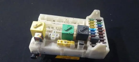 Ford Mondeo MK I Fuse box set