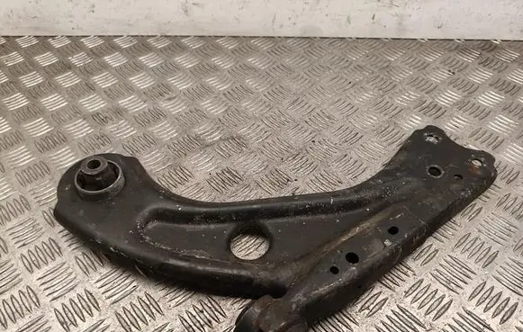 Opel Astra L Front lower control arm/wishbone 9846329280