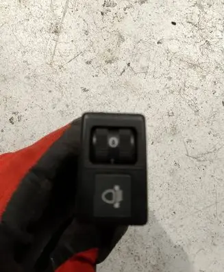 Mazda 323 F Headlight level height control switch 7700810741