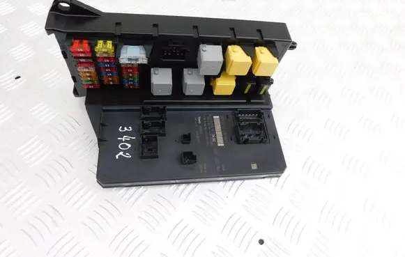 Mercedes-Benz Sprinter W906 SAM control unit A9069003402 A9069014400 A9069024301