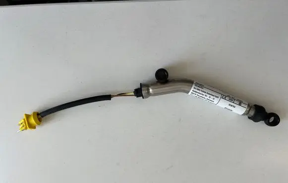 Volkswagen Tiguan Bonnet Pedestrian Airbag Actuator 5NA823823F 5NA823823 0589P1000684