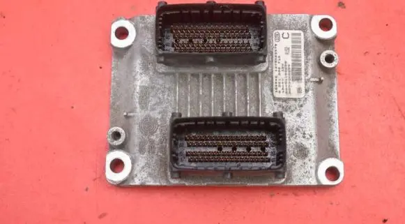 Alfa Romeo 147 Engine control unit/module ECU 00468153630