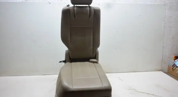 Chrysler Town u0026 Country V Rear seat 