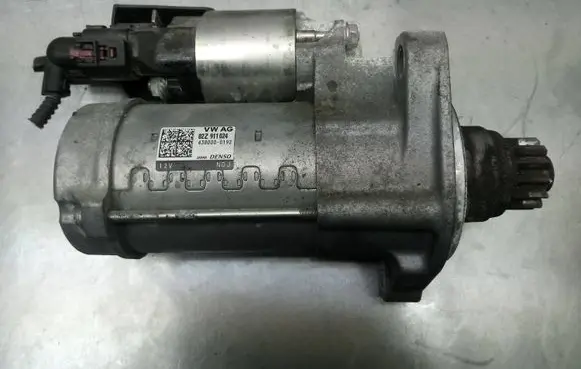 Seat Leon (5F) Starter motor 02Z911024 4380000192
