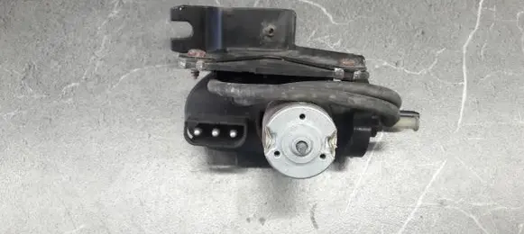 Volvo S70 V70 V70 XC Cruise control vacuum pump 1390903