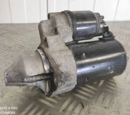 Opel Corsa C Starter motor 0001107405