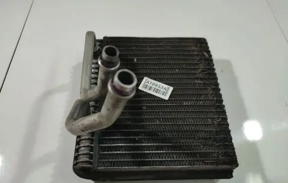 A/C cooling radiator (condenser)