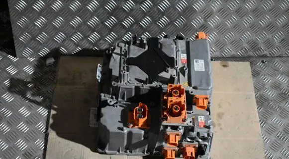 Porsche Taycan 9J1 Engine