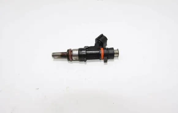Renault Captur Fuel injector 0280158366
