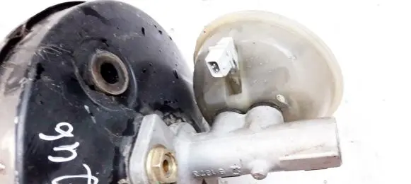 Audi A4 S4 B5 8D Master brake cylinder