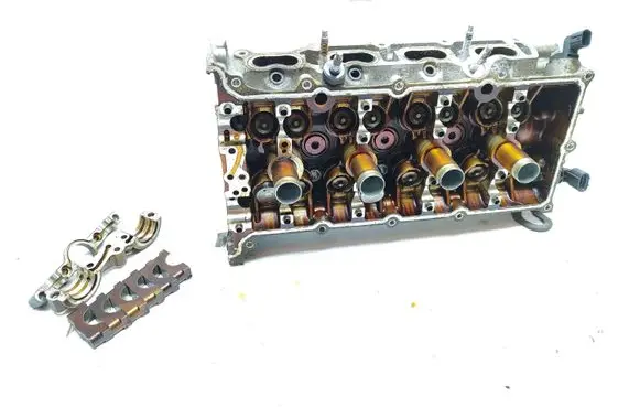 Engine head