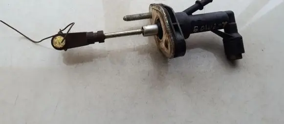 Mazda 6 Clutch master cylinder gs1j41400 gs1j-41400
