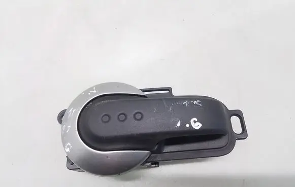 Nissan Note (E11) Rear door interior handle
