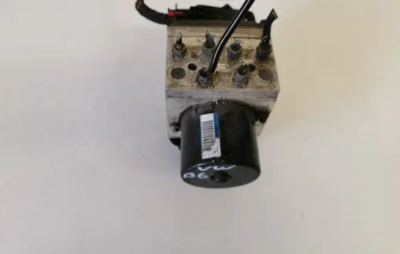 Volkswagen PASSAT B6 ABS Pump 3C0614109D