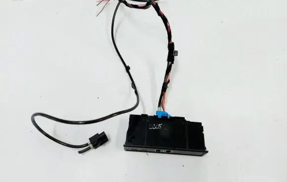 Mercedes-Benz C AMG W205 Ignition key card reader A2058200226