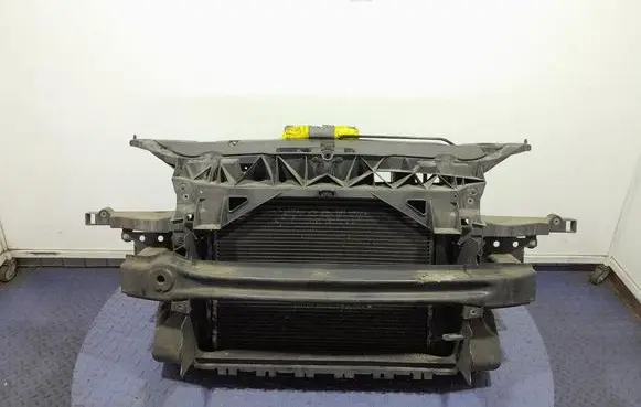 Seat Altea XL Front bodywork piece