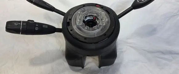 Mercedes-Benz E AMG W212 Wiper turn signal indicator stalk/switch A2129008602
