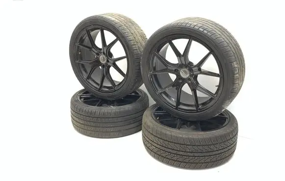 Maserati Quattroporte R12 alloy rim