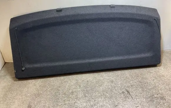 Parcel shelf