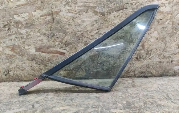 Jaguar XJS Front vent window/glass (coupe) 