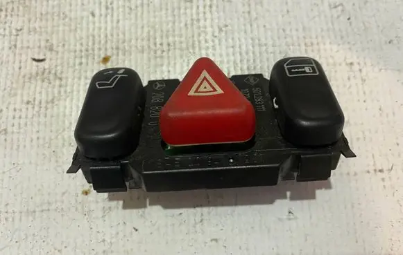 Mercedes-Benz E W210 Hazard light switch a2088200310 2088200310