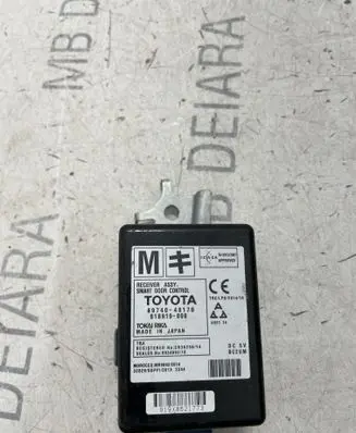 Lexus CT 200H Door control unit/module 8974048170