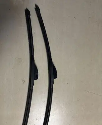 Chevrolet Corvette C7 Windshield/front glass wiper blade 