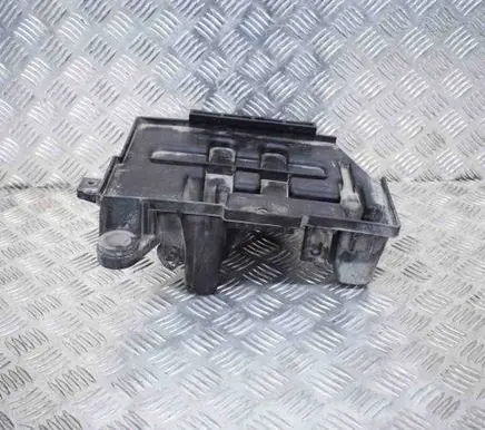 KIA Sportage Battery box tray 371502S200