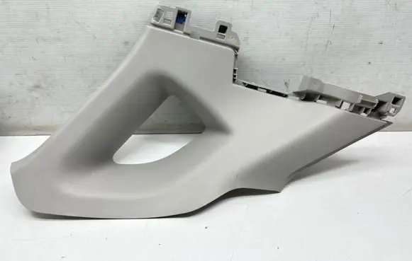 Renault Captur (C) pillar trim 769352507R 631140142