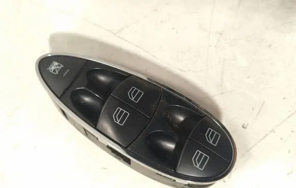 Mercedes-Benz E W211 Electric window control switch A2118213679