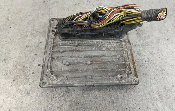 Ford Fiesta Engine control unit/module ECU 6S6112A650GD