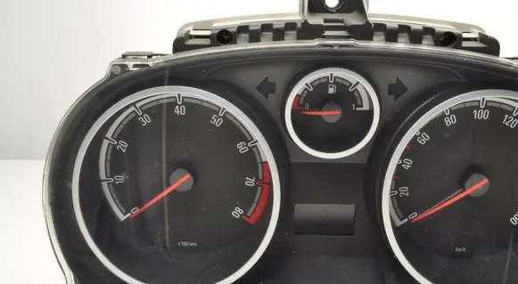 Opel Corsa D Speedometer (instrument cluster) 13285375