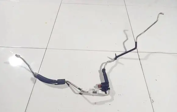 Mazda 6 Air conditioning (A/C) pipe/hose