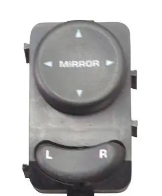 Wing mirror switch