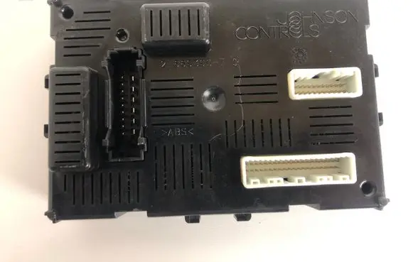 Nissan Note (E11) Comfort/convenience module 284B29U00A