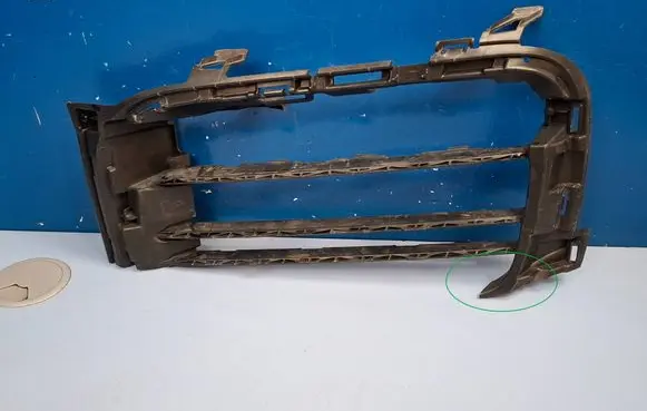 Porsche Cayenne (9Y0 9Y3) Front bumper lower grill 9Y0807681 9Y0807681C