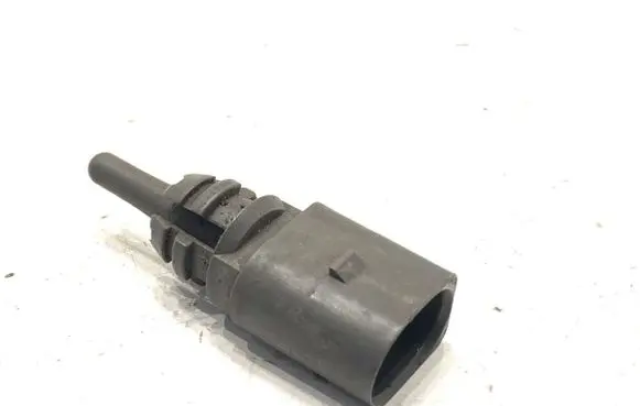 Skoda Superb B8 (3V) Interior temperature sensor 8Z0820535A