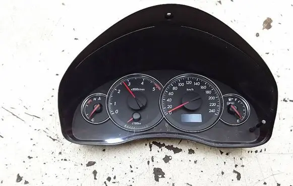 Subaru Legacy Speedometer (instrument cluster) 85002AG01