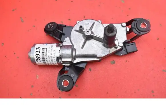 Mitsubishi Colt Rear window wiper motor MN105051